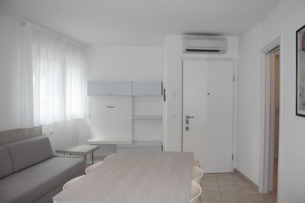 Appartamenti Mare Lignano Sabbiadoro Exteriör bild