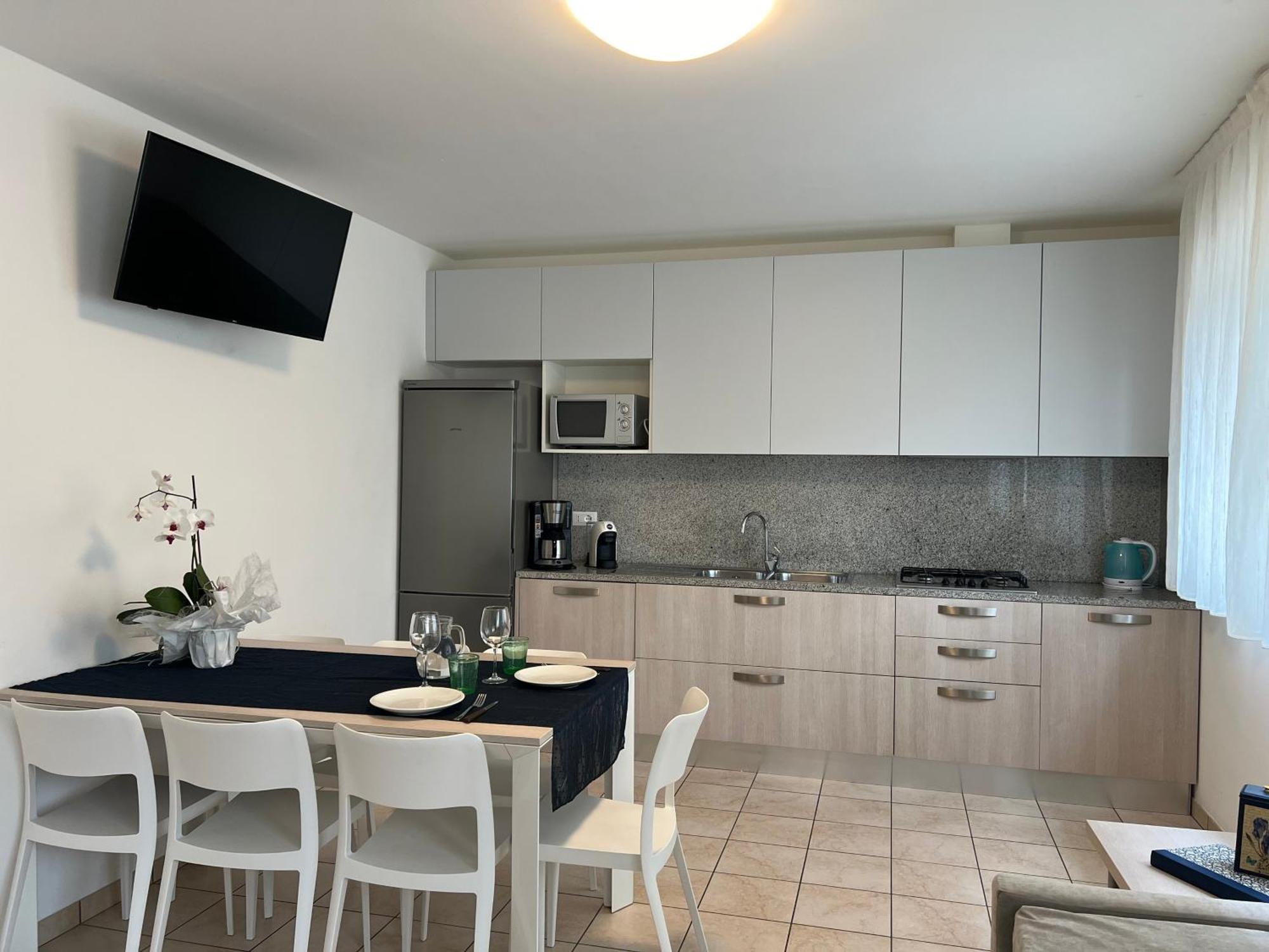 Appartamenti Mare Lignano Sabbiadoro Exteriör bild